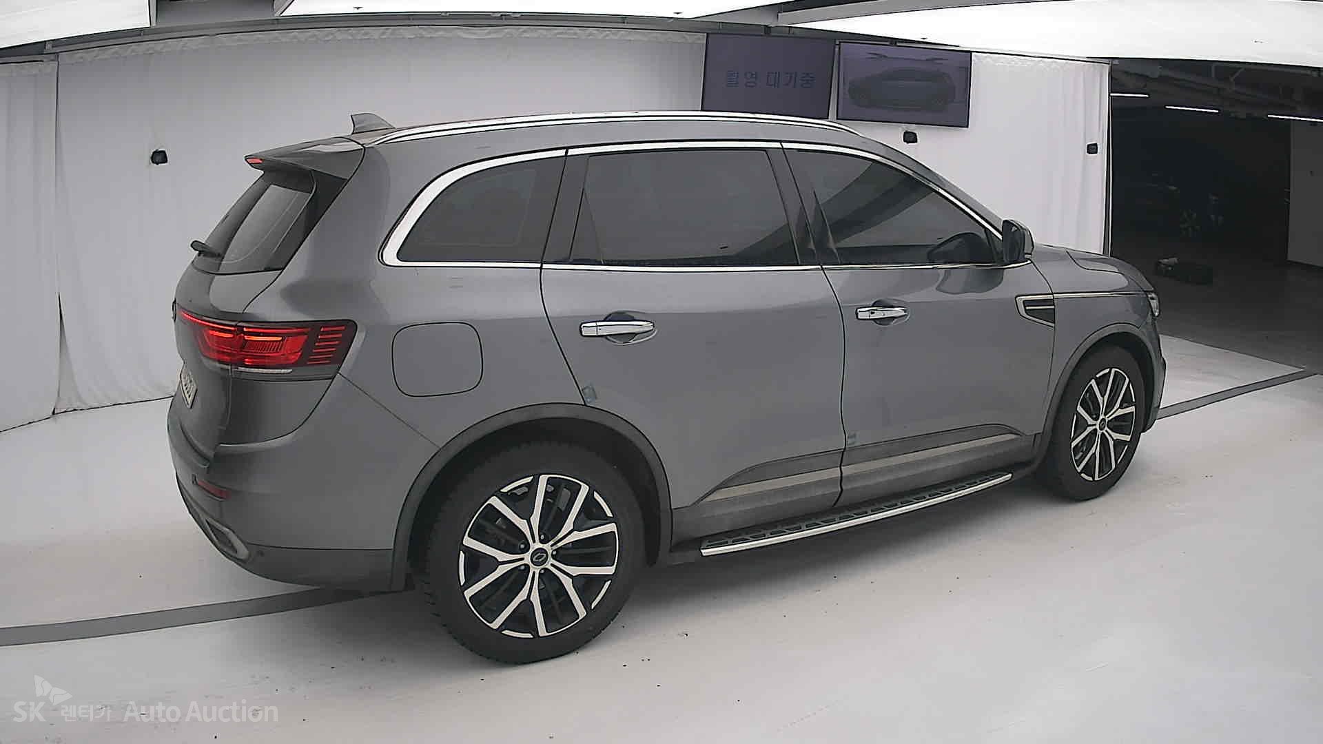 صورة إضافية