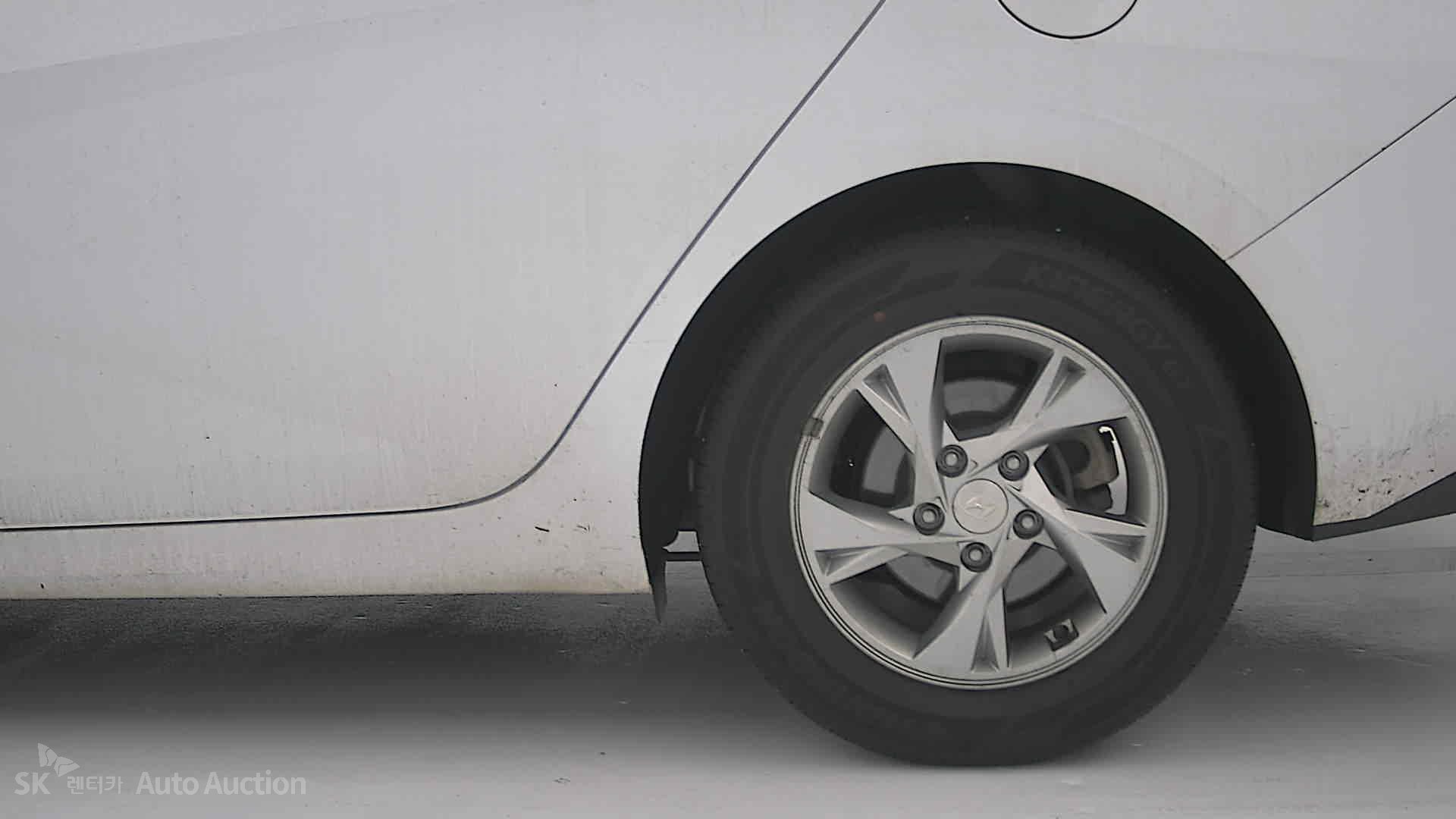 صورة إضافية