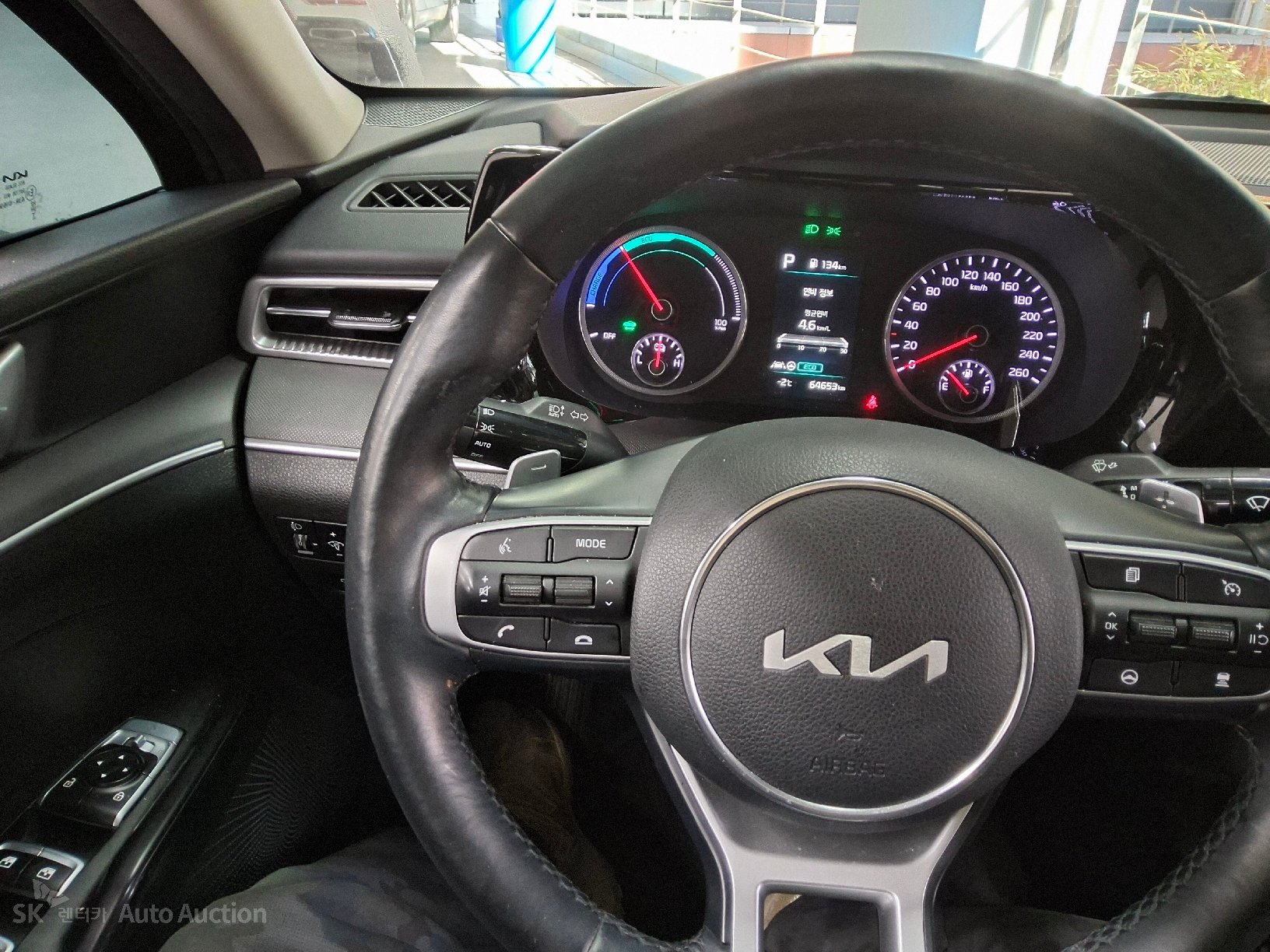 صورة إضافية