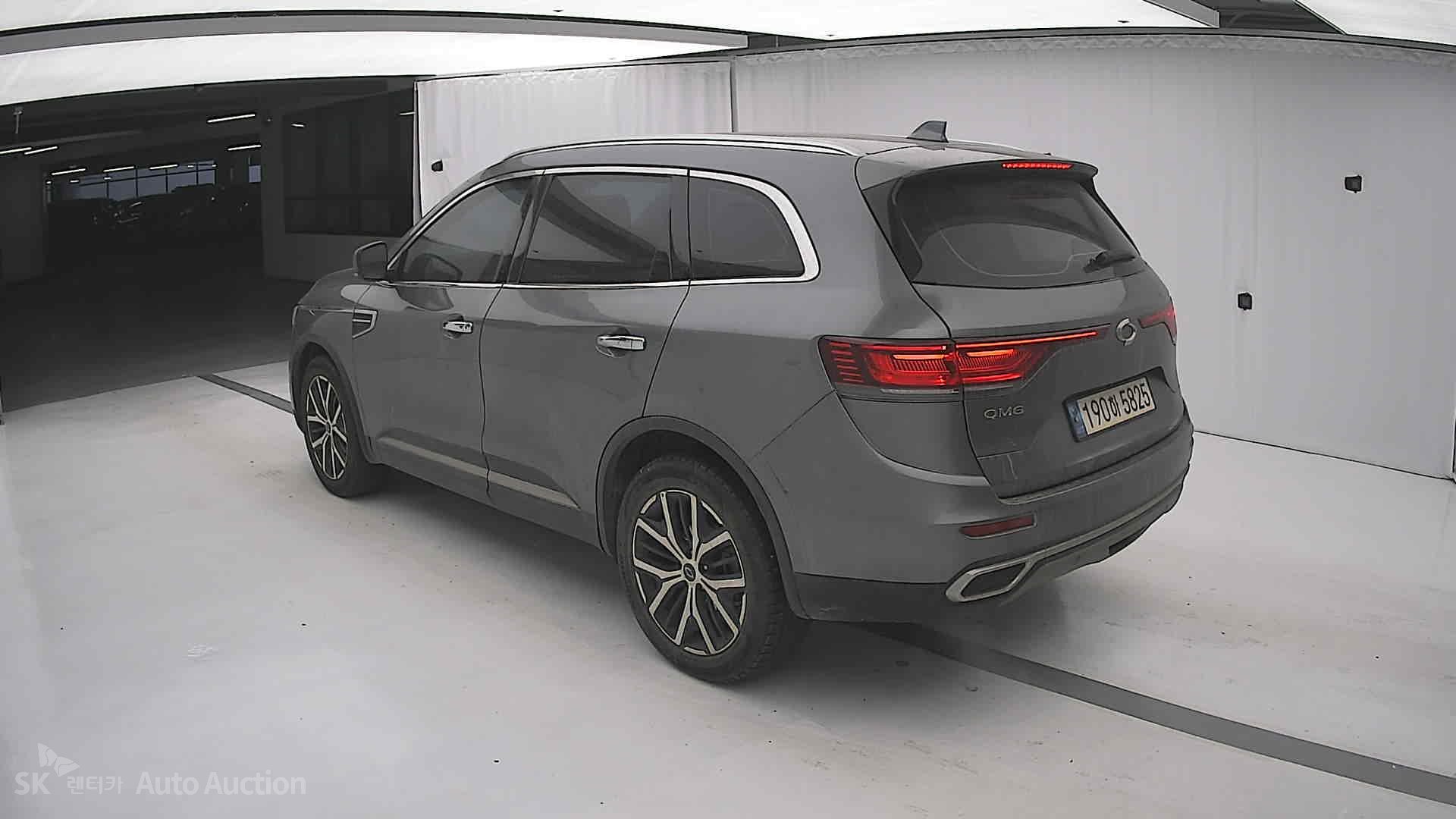 صورة إضافية