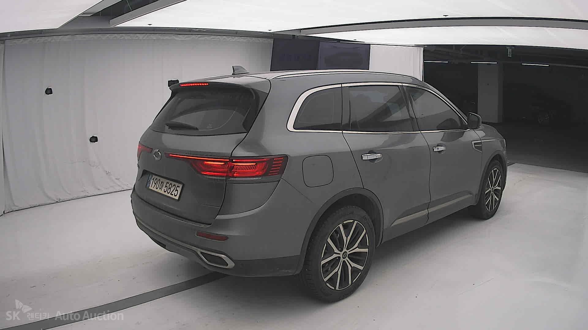 صورة إضافية