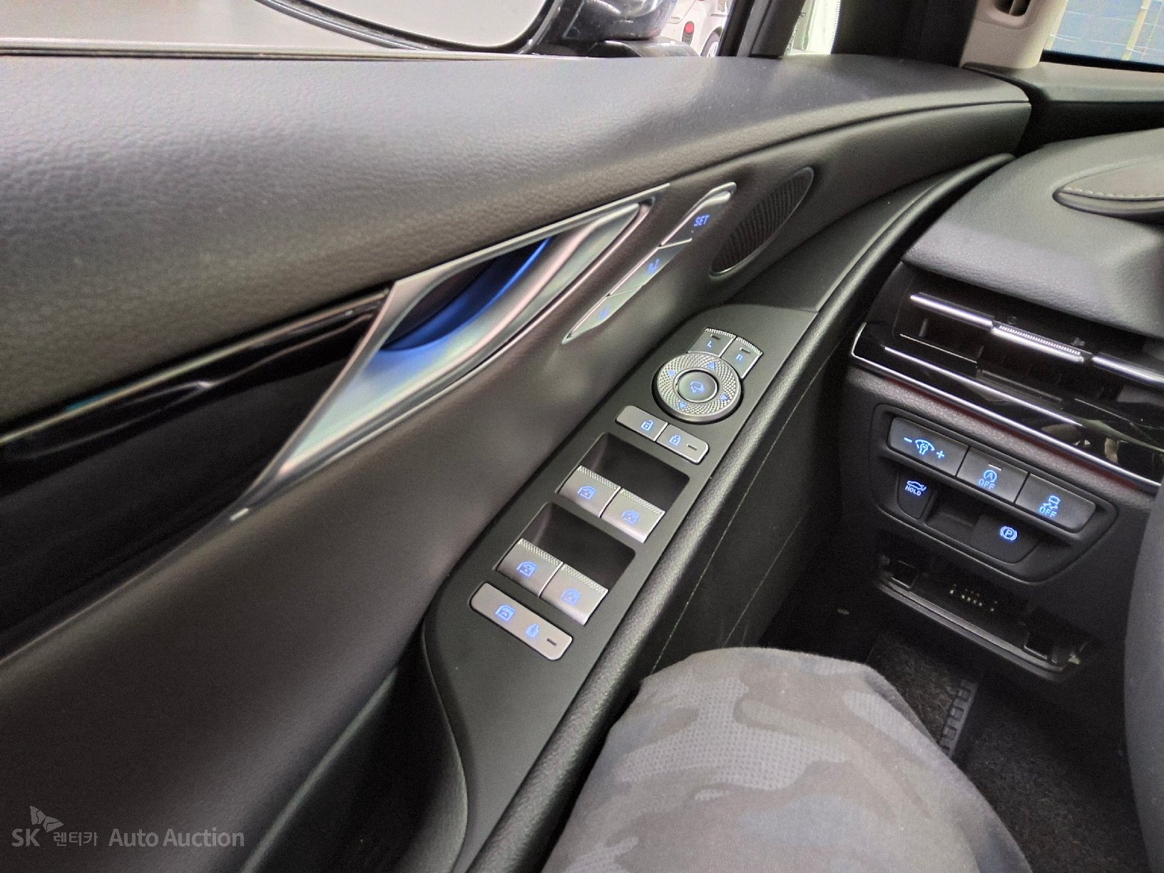 صورة إضافية