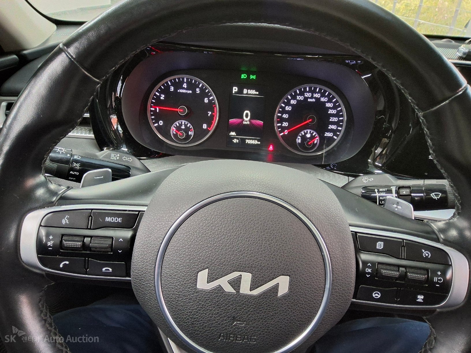 صورة إضافية