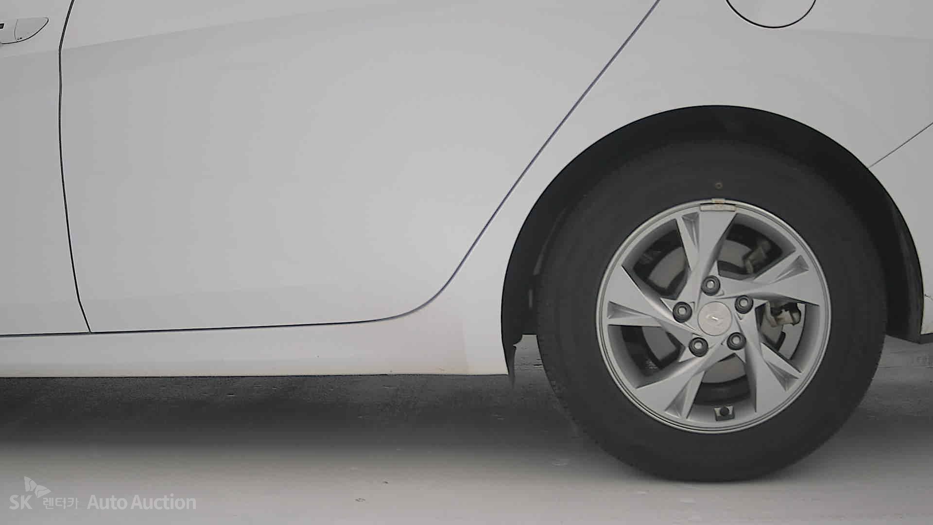 صورة إضافية