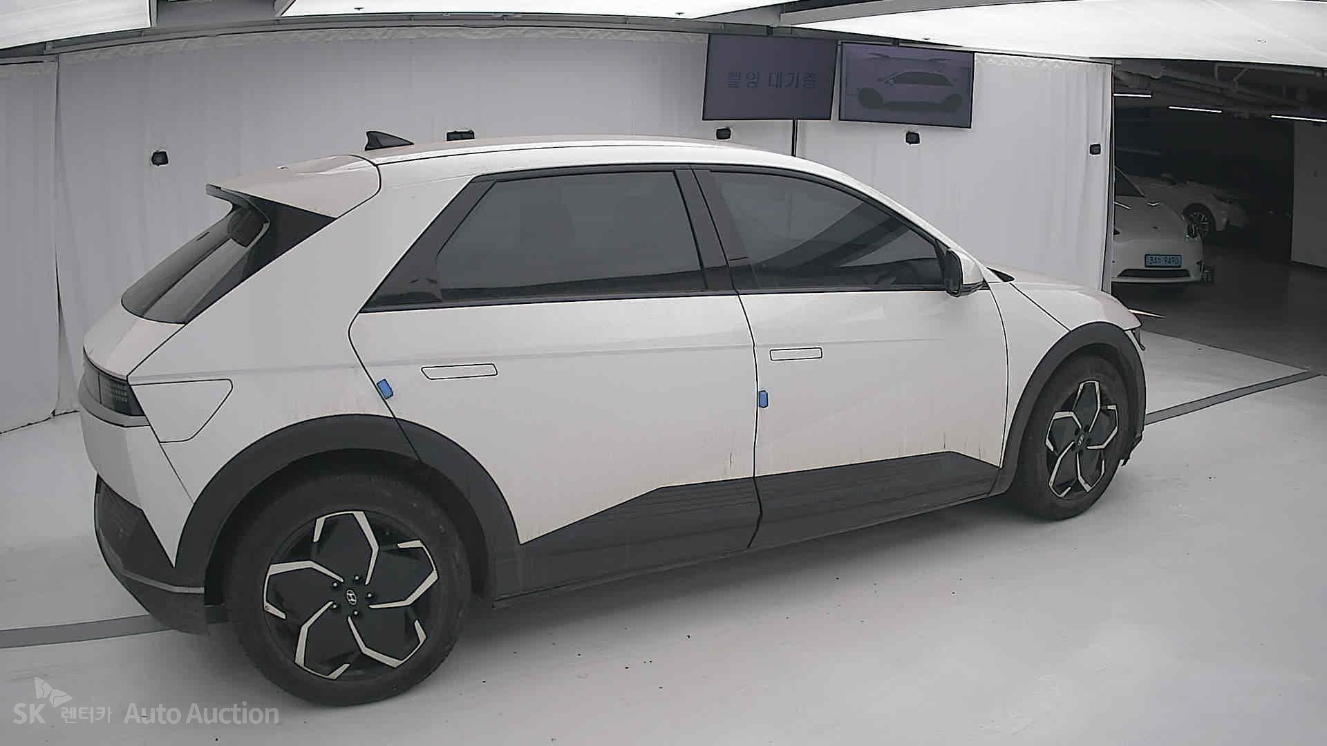 صورة إضافية