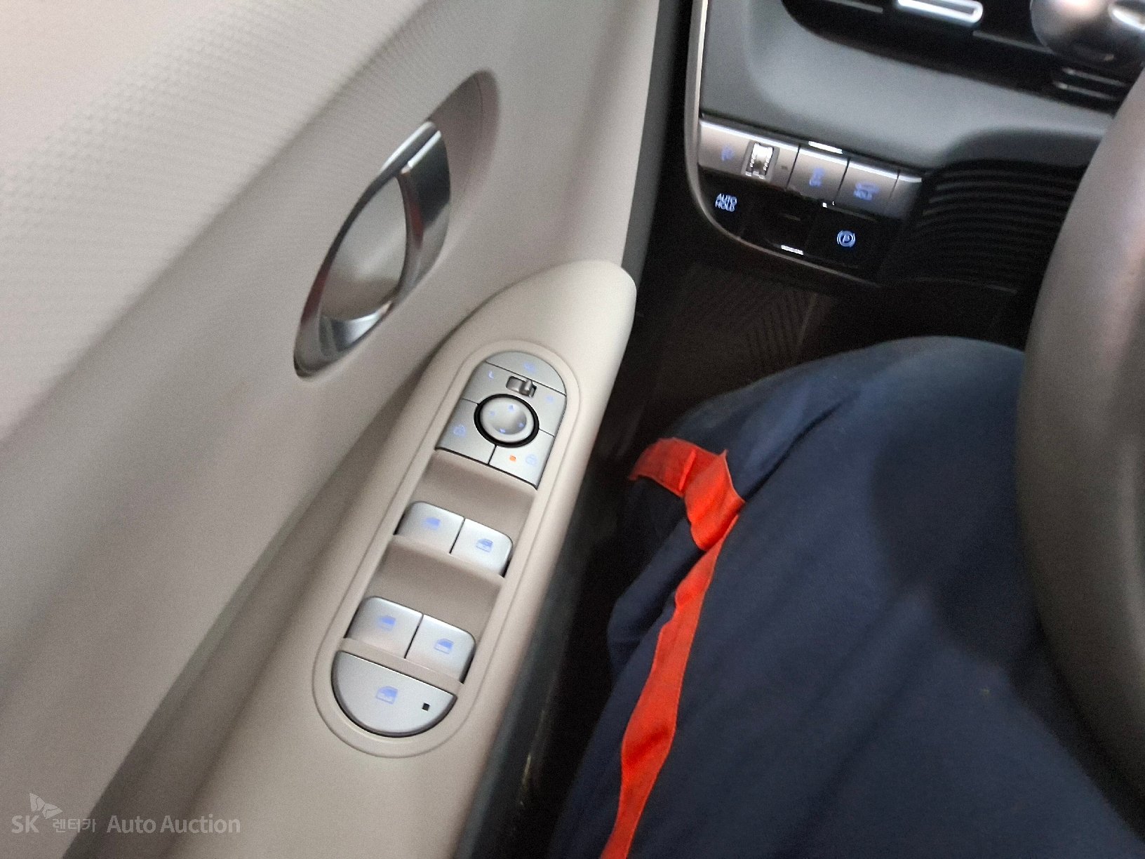 صورة إضافية