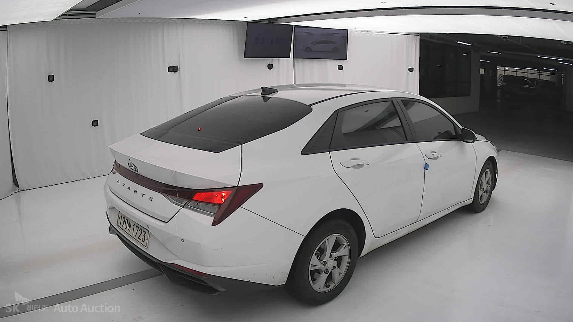 صورة إضافية