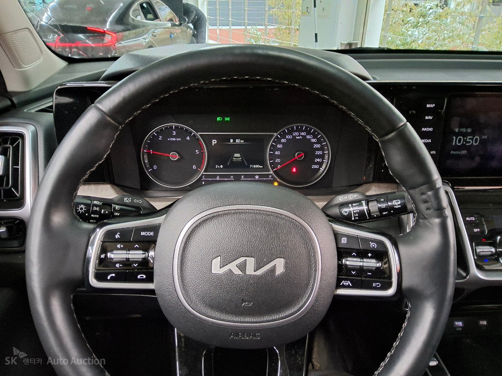 صورة إضافية