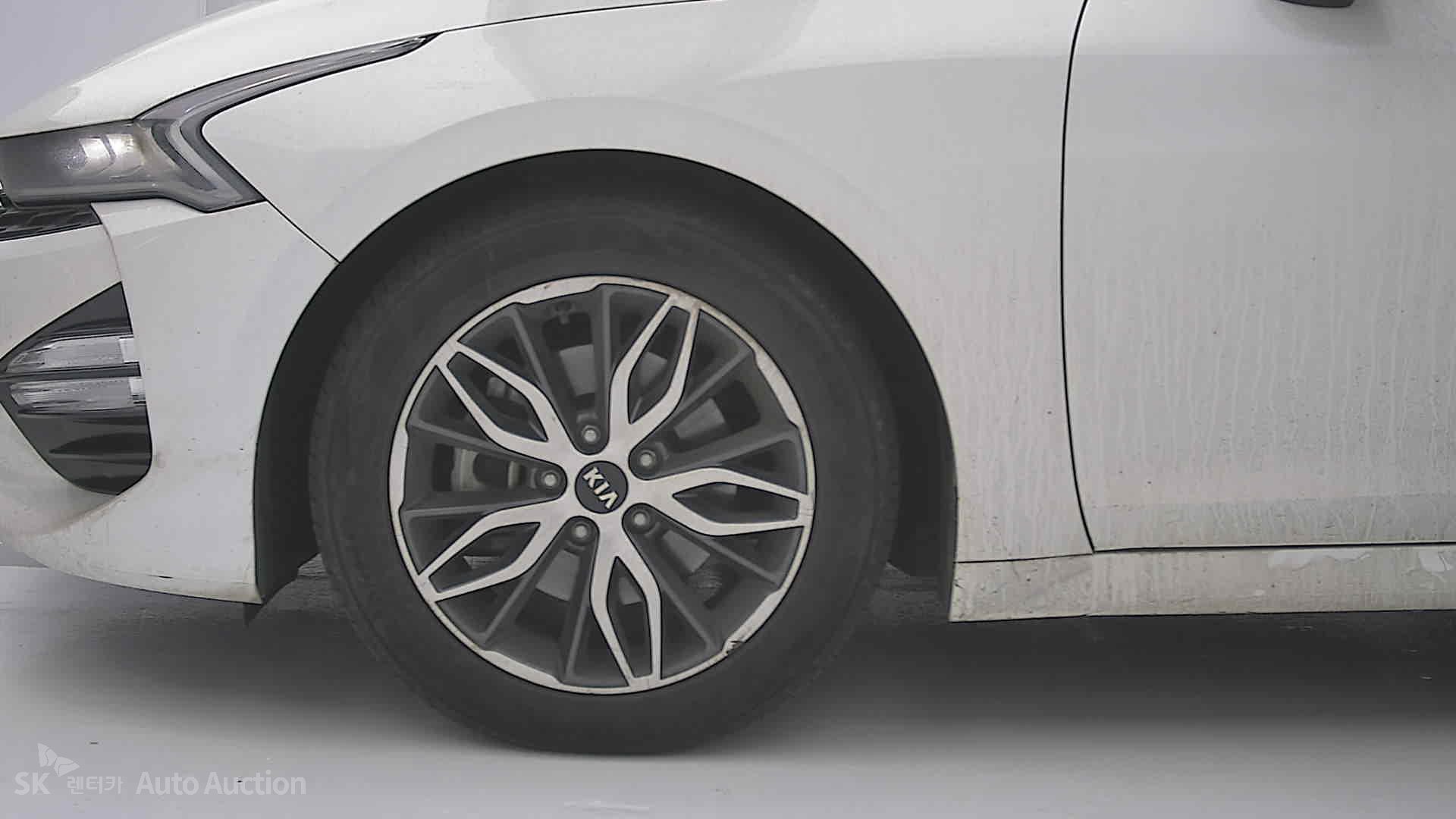 صورة إضافية