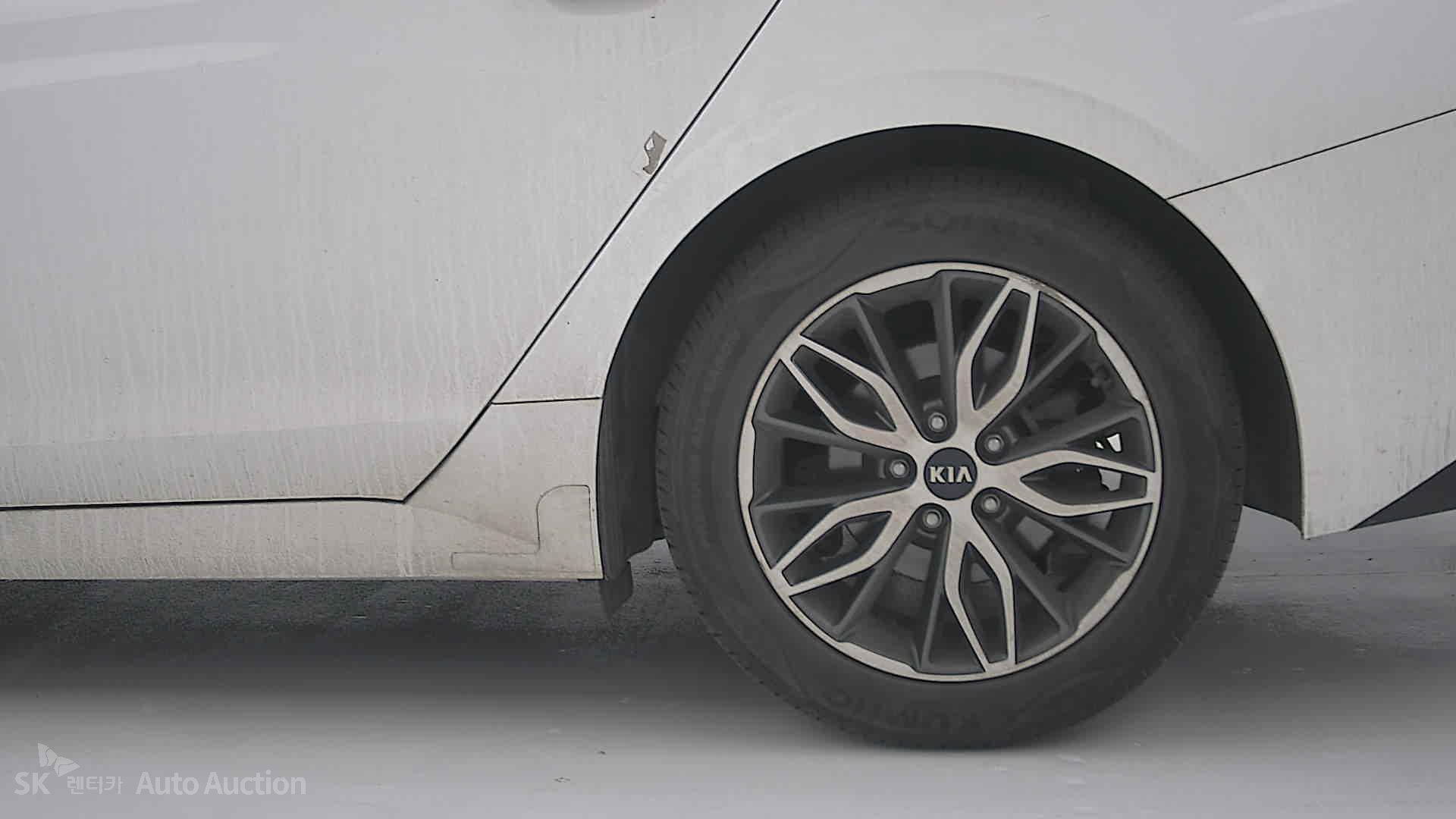 صورة إضافية