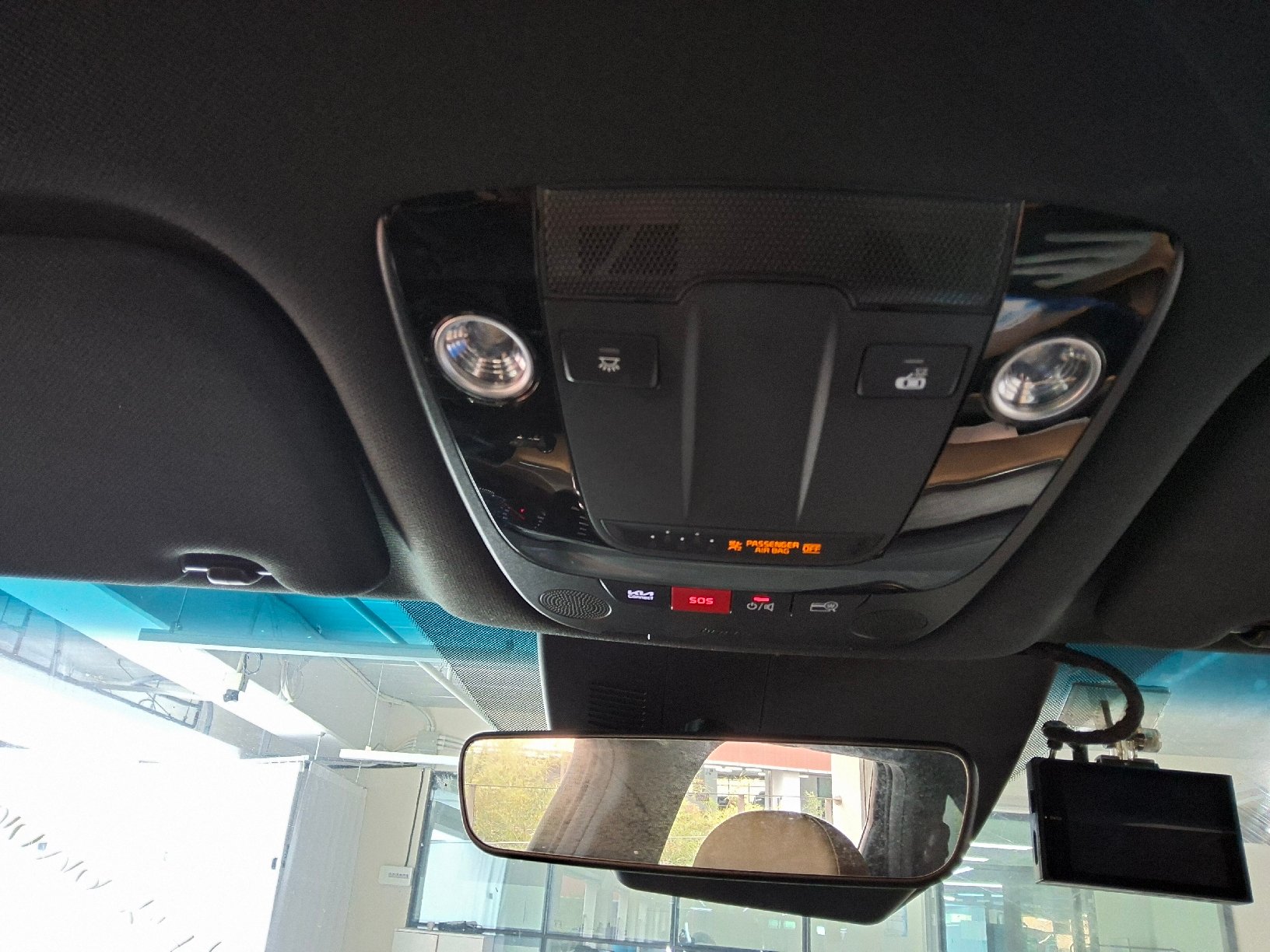 صورة إضافية