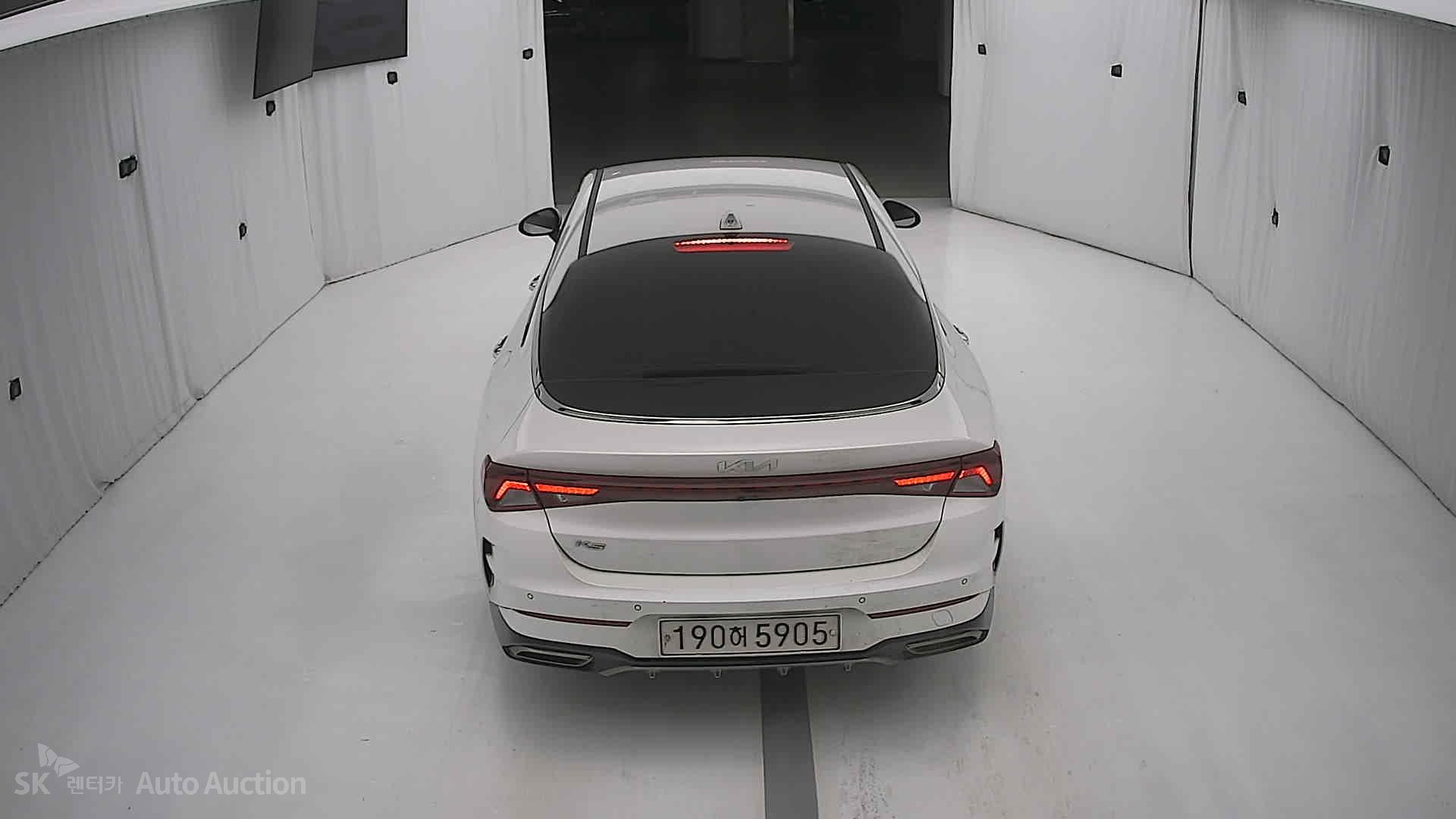 صورة إضافية