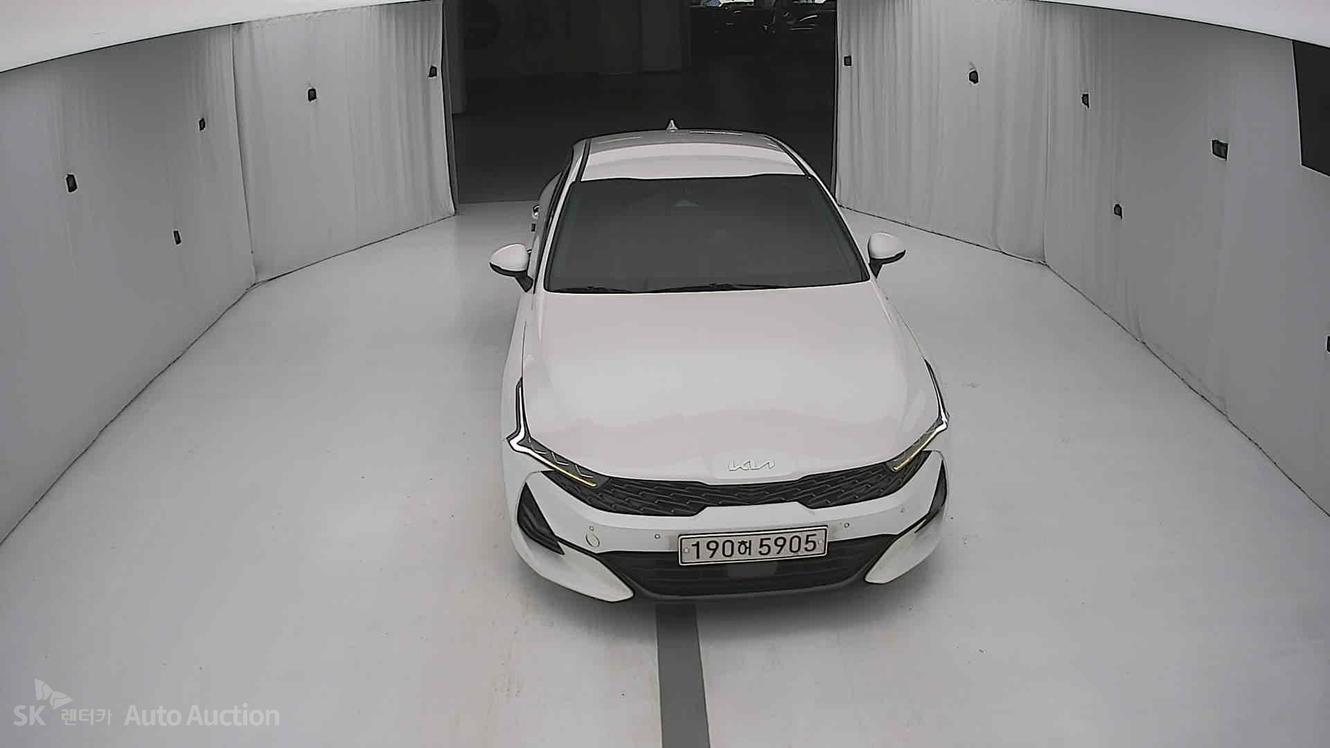 صورة إضافية