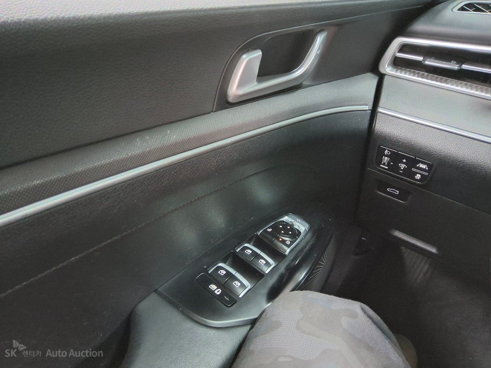 صورة إضافية