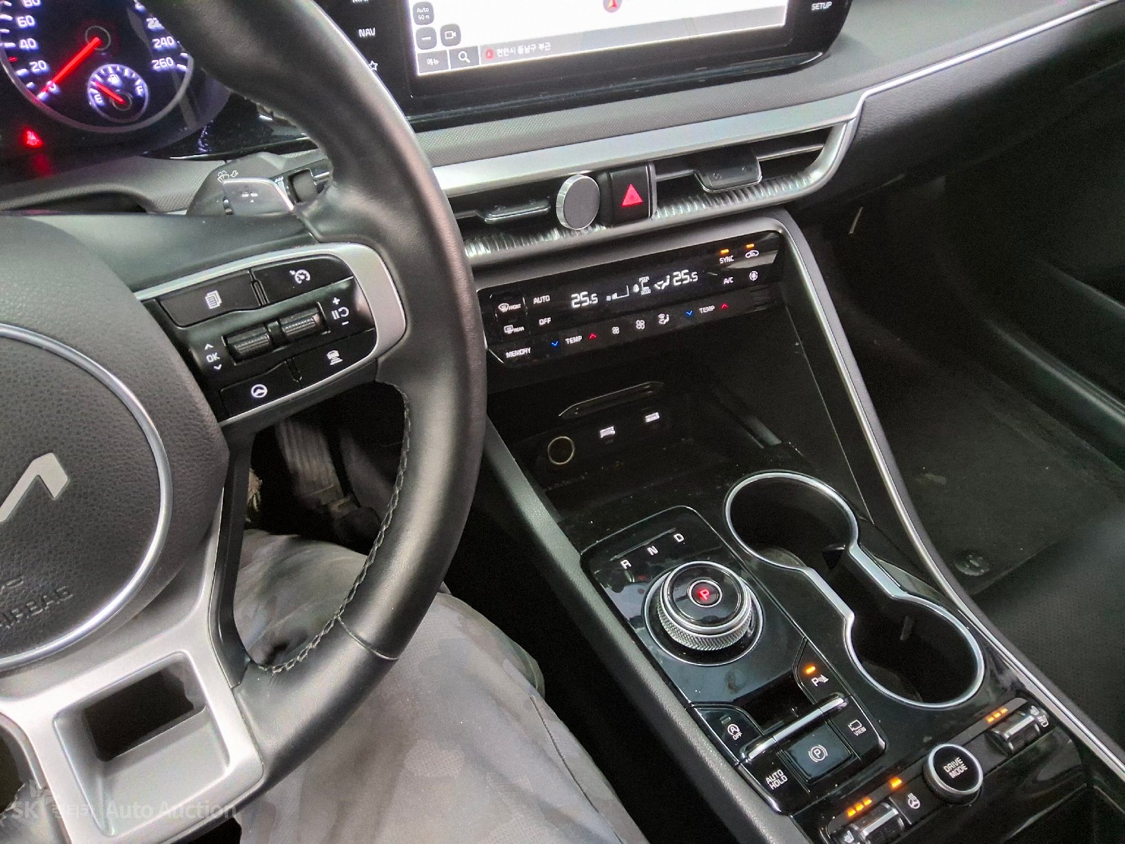 صورة إضافية