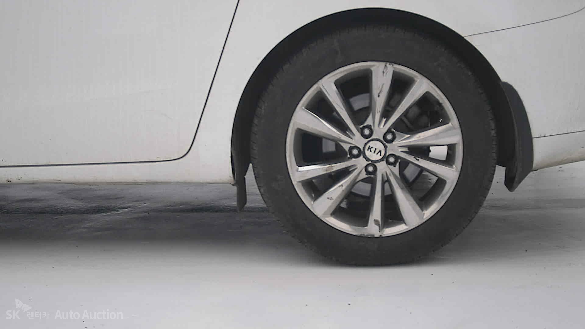 صورة إضافية