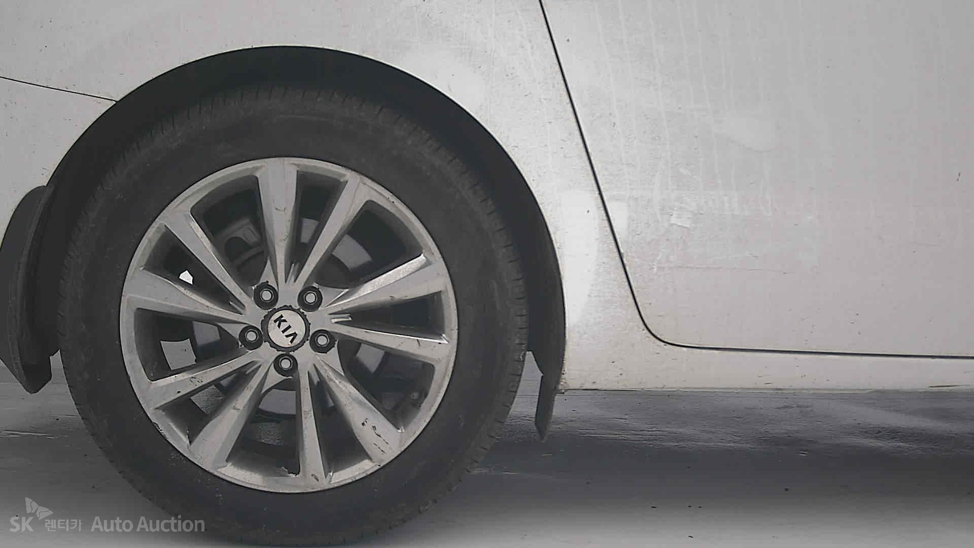 صورة إضافية