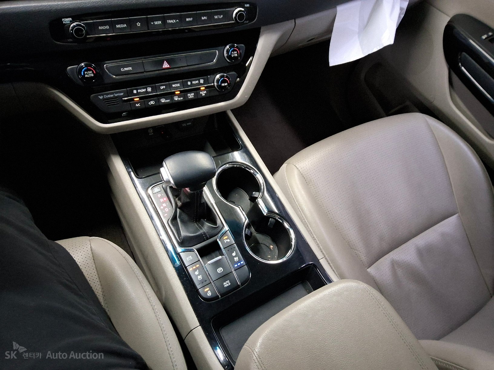 صورة إضافية