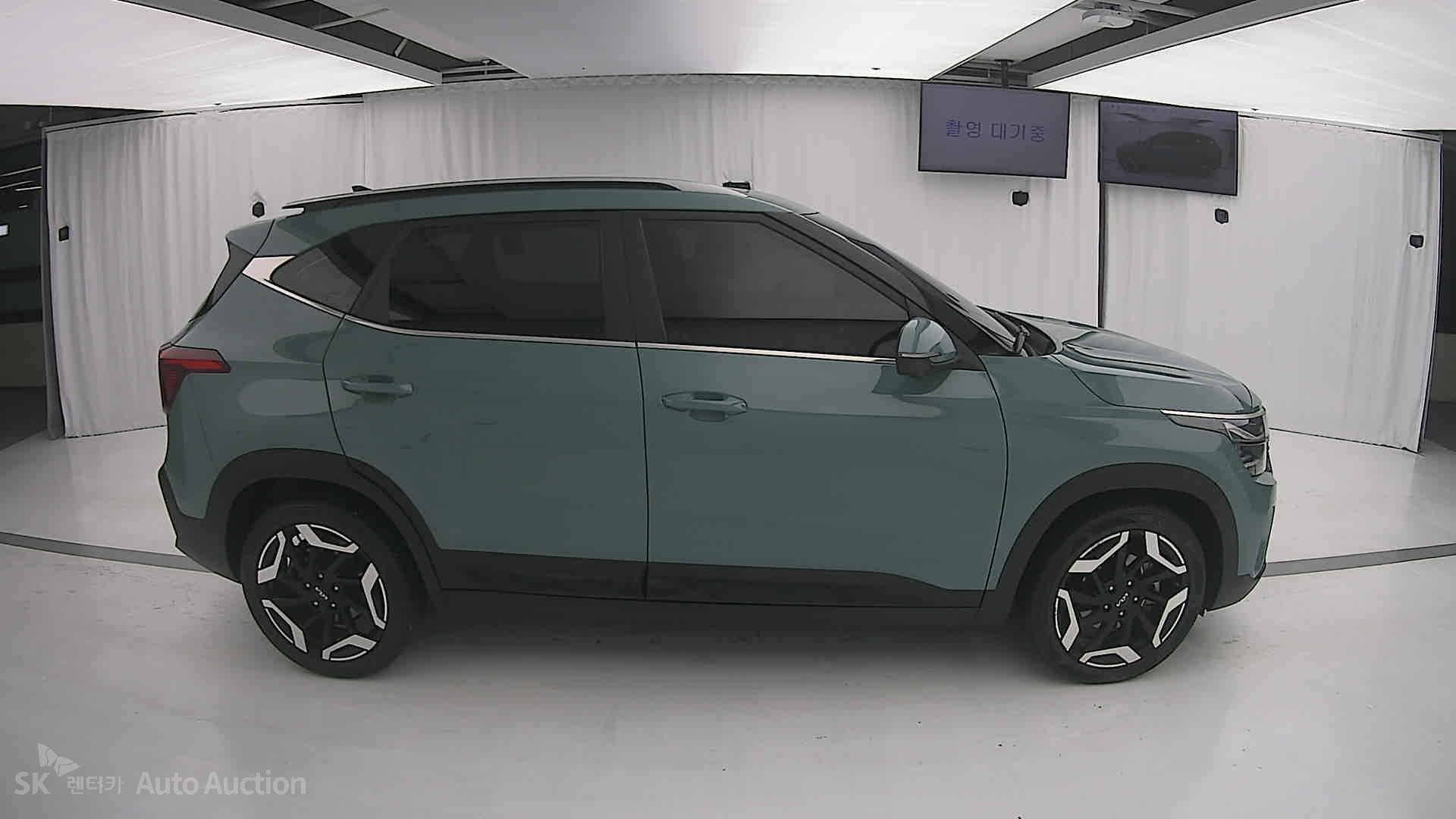 صورة إضافية