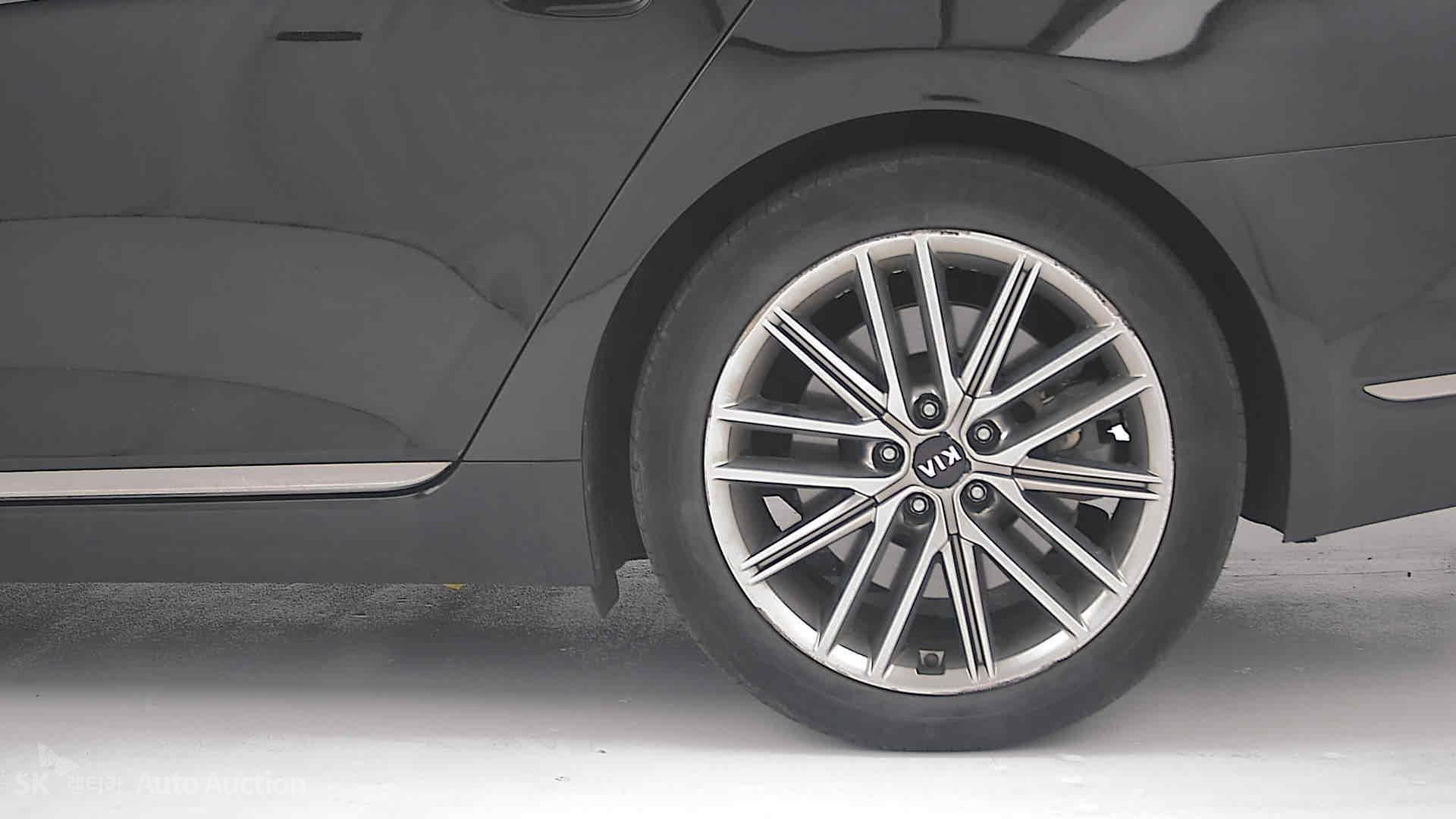 صورة إضافية