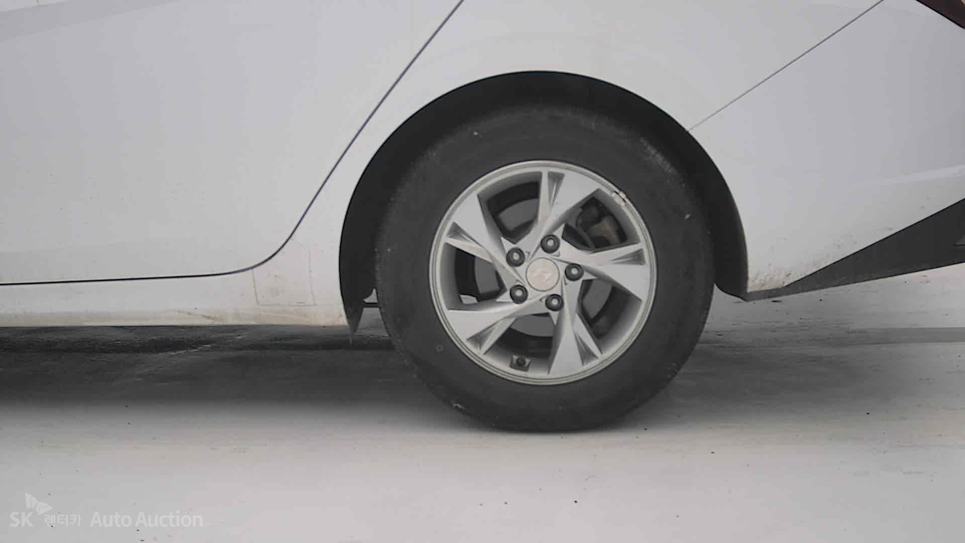 صورة إضافية